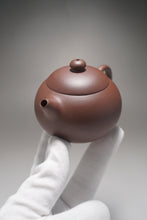 Load image into Gallery viewer, Lao Zini Xishi Yixing Teapot 老紫泥西施 130ml