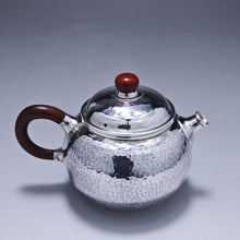Load image into Gallery viewer, 999 Pure Silver Handmade Fanggu Teapot 全手工纯银999仿古壶 130ml