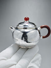 Load image into Gallery viewer, 999 Pure Silver Handmade Fanggu Teapot 全手工纯银999仿古壶 130ml