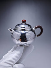 Load image into Gallery viewer, 999 Pure Silver Handmade Fanggu Teapot 全手工纯银999仿古壶 130ml