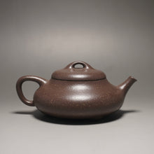 Load image into Gallery viewer, Fully Handmade Tianqingni Jianpiao Teapot by Fan Yunfeng 范云峰全手工天青泥见瓢 130ml
