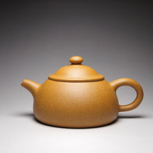 Load image into Gallery viewer, Huangjin Duan Limao Yixing Teapot 黄金段笠帽 130ml