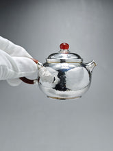 Load image into Gallery viewer, 999 Pure Silver Handmade Fanggu Teapot 全手工纯银999仿古壶 130ml