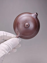 Load image into Gallery viewer, Wood Fired Lao Zini Xishi Yixing Teapot 柴烧老紫泥西施 135ml