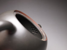 Load image into Gallery viewer, 135ml Red Knob Xishi Nixing Teapot by Li Wenxin 李文新坭兴西施壶