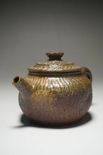 Load image into Gallery viewer, Wood Fired Wabi-Sabi Nixing Teapot by Li Wenxin 李文新柴烧跳刀 135ml