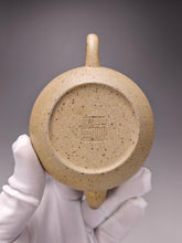 Load image into Gallery viewer, Wood Fired Pear Benshan Lüni Yixing Teapot 柴烧本山绿泥梨形壶 135ml