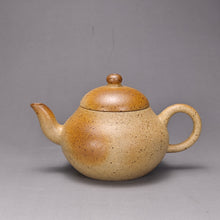 Load image into Gallery viewer, Wood Fired Pear Benshan Lüni Yixing Teapot 柴烧本山绿泥梨形壶 135ml