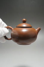 Load image into Gallery viewer, 140ml Bianhu Nixing Teapot by Li Wenxin 李文新坭兴扁壶