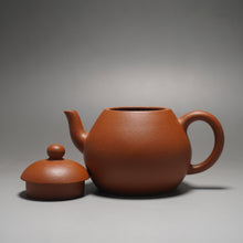 Load image into Gallery viewer, Zhuni New Pear Yixing Teapot 朱泥新梨形 140ml