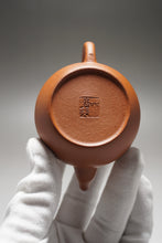 Load image into Gallery viewer, Zhuni New Pear Yixing Teapot 朱泥新梨形 140ml