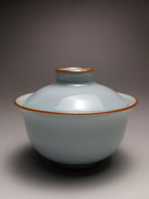 Load image into Gallery viewer, Azure Ruyao Fuyuan Gaiwan 汝窑天青福圆盖碗