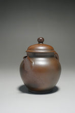Load image into Gallery viewer, Wood Fired Zhihu Dicaoqing Yixing Teapot 底槽清柴烧执壶 140ml