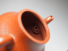 Load image into Gallery viewer, Fully Handmade Red Jiangponi Siting Yixing Teapot 全手工红降坡泥思亭 140ml