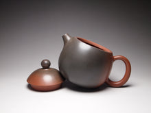 Load image into Gallery viewer, 140ml Dragon Egg Nixing Teapot with Yaobian by Li Wenxin 李文新泥兴阴阳龙蛋