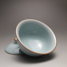 Load image into Gallery viewer, Azure Ruyao Fuyuan Gaiwan 汝窑天青福圆盖碗