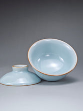 Load image into Gallery viewer, Azure Ruyao Fuyuan Gaiwan 汝窑天青福圆盖碗