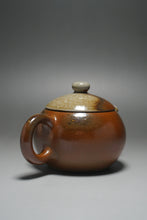 Load image into Gallery viewer, Wood Fired Xishi Nixing Teapot by Li Wenxin 李文新柴烧坭兴西施壶 140ml