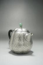 Load image into Gallery viewer, 999 Pure Silver Handmade Mellon Teapot 全手工纯银999壶 140ml