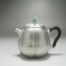 Load image into Gallery viewer, 999 Pure Silver Handmade Mellon Teapot 全手工纯银999壶 140ml