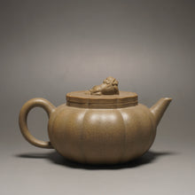 Load image into Gallery viewer, Fully Handmade Jiangpo-Qingni Jingwen Lion Head Yixing Teapot by Feng Tao 全手工冯涛降坡青泥筋纹狮球 140ml