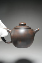 Load image into Gallery viewer, 145ml Julunzhu Nixing Teapot by Li Wenxin 李文新坭兴壶