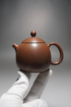 Load image into Gallery viewer, 150ml Dragon Egg Nixing Teapot by Li Wenxin 李文新坭兴小龙蛋