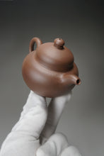 Load image into Gallery viewer, Handpicked TianQingNi Shiyuan Yixing Teapot 天青泥柿圆 150ml