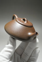 Load image into Gallery viewer, Wood Fired Dicaoqing Ziye Shipiao Yixing Teapot 柴烧底槽清子冶石瓢 150ml