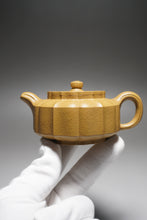 Load image into Gallery viewer, Fully Handmade Huang Duanni Zhoupan by Zhang Jie 全手工张杰黄段泥周盘 150ml