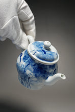 Load image into Gallery viewer, Qinghua Duck and Lotus Jingdezhen Fine Porcelain Teapot by Master KuangShi 150ml