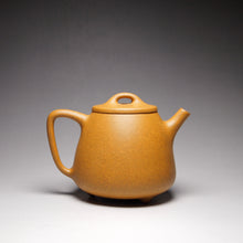 Load image into Gallery viewer, Huangjin Duan Tall Shipiao Yixing Teapot 黄金段高石瓢 150ml