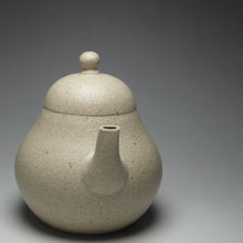 Load image into Gallery viewer, Baiyuduan Tall Pear Yixing Teapot 白玉段高梨形壶 150ml