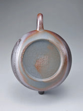 Load image into Gallery viewer, Wood Fired Lao Zini Rongtian Yixing Teapot 柴烧老紫泥容天 155ml