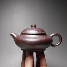 Load image into Gallery viewer, Wood Fired Lao Zini Short Panhu Yixing Teapot 柴烧老紫泥矮潘壶 155ml