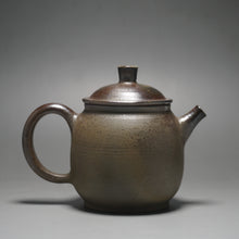 Load image into Gallery viewer, Wood Fired Julunzhu Nixing Teapot by Li Wenxin 李文新柴烧巨轮珠 155ml