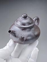 Load image into Gallery viewer, Wood Fired Lao Zini Rongtian Yixing Teapot 柴烧老紫泥容天 155ml