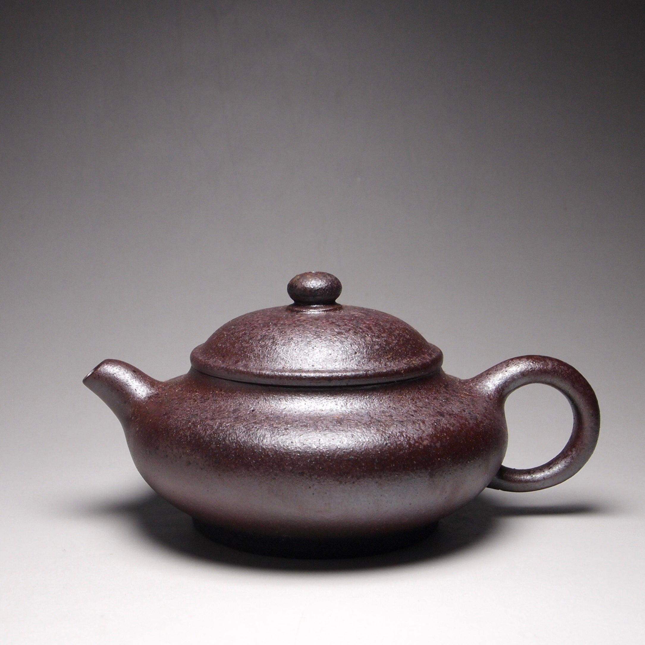 Wood Fired Lao Zini Short Panhu Yixing Teapot 柴烧老紫泥矮潘壶