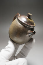 Load image into Gallery viewer, Wood Fired Julunzhu Nixing Teapot by Li Wenxin 李文新柴烧巨轮珠 155ml