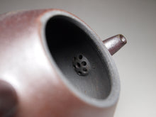 Load image into Gallery viewer, Wood Fired Pear Lao Zini Yixing Teapot 柴烧老紫泥梨形 155ml