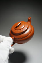 Load image into Gallery viewer, Fully Handmade Zhuni Shangxinqiao Teapot by YuBo 全手工朱泥上新桥 160ml