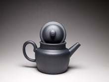 Load image into Gallery viewer, Heini (Wuhui Dicaoqing) Julun Yixing Teapot 捂灰底槽清巨轮珠 160ml