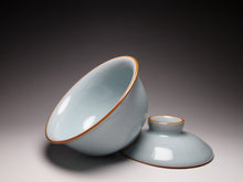 Load image into Gallery viewer, Royal Jade Ruyao Gaiwan 汝窑御青盖碗