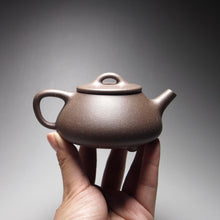 Load image into Gallery viewer, TianQingNi Shipiao Yixing Teapot 天青泥石瓢 160ml