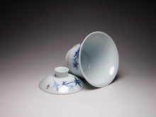 Load image into Gallery viewer, Qinghua Youlihong Jingdezhen Porcelain Gaiwan with Bamboo Motif 青花釉里红盖碗