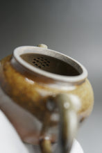 Load image into Gallery viewer, Wood Fired Round Nixing Teapot by Li Wenxin 李文新柴烧坭兴壶 160ml
