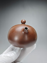 Load image into Gallery viewer, 160ml Xishi Nixing Teapot by Li Wenxin 李文新泥兴西施