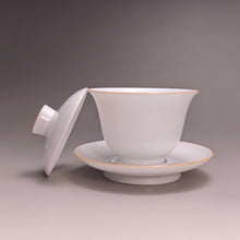 Load image into Gallery viewer, 160ml Big Flower Tianbai Jingdezhen Porcelain Gaiwan with Brown Rim