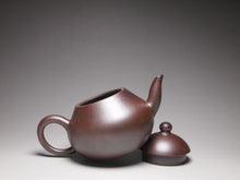 Load image into Gallery viewer, Wood Fired Pear Lao Zini Yixing Teapot no.2 柴烧老紫泥梨形 160ml