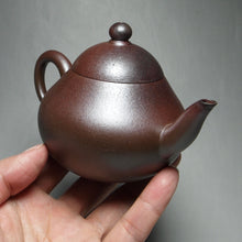 Load image into Gallery viewer, Wood Fired Pear Lao Zini Yixing Teapot no.2 柴烧老紫泥梨形 160ml